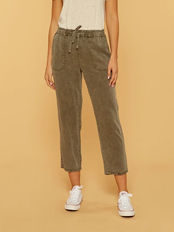 women's slim-fit pantsNellie Pants