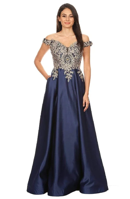 Formal Dress for Large WeddingsEureka Fashion - 9027 Beaded Appliqued Off-Shoulder Gown