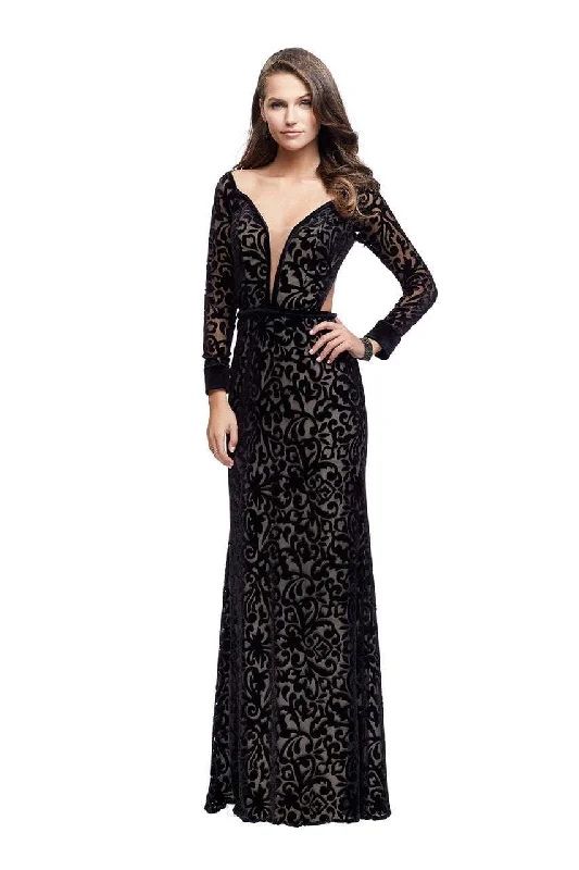 Formal Dress for Glamorous ThemesLa Femme - 25497 Deep V-neck Velvet Sheath Gown