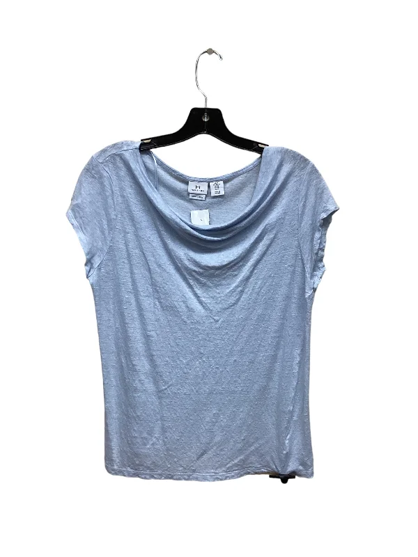 women's tops for those who want to wear pieces that are both functional and fashionableTop Sleeveless By Halston  Size: Xl