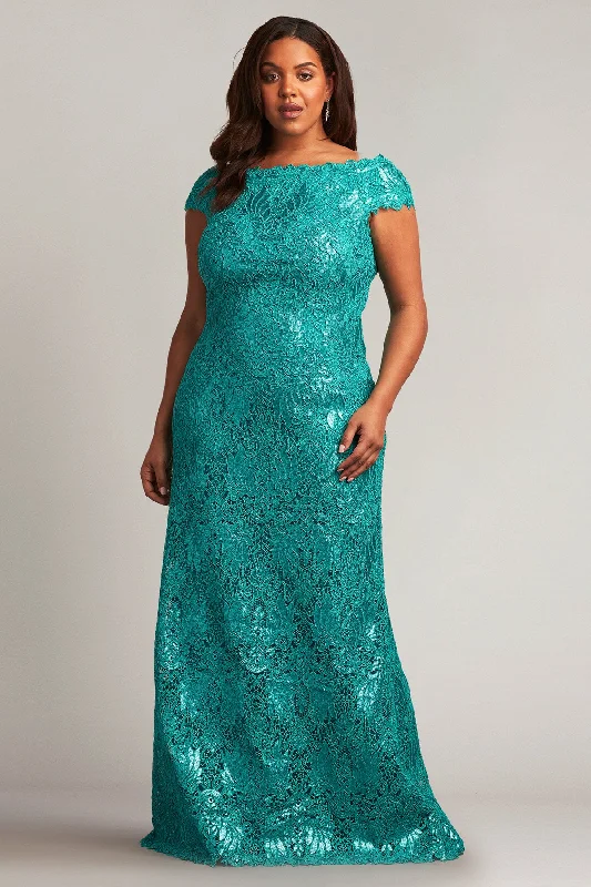 maxi dresses with adjustable strapsTadashi Shoji CBD23088LQ Plus Size Sequin Long Formal Fitted Dress