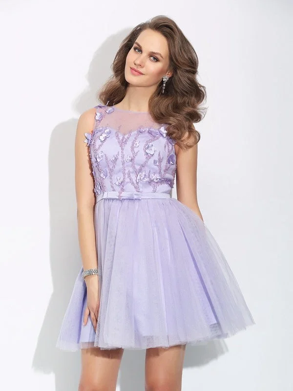 Sleeveless Dress With High SlitA-Line/Princess Bateau Applique Sleeveless Short Satin Dresses