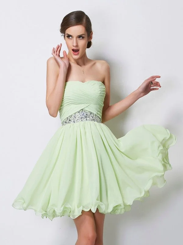 maximalist party dressesA-Line/Princess Sweetheart Sleeveless Short Beading Chiffon Homecoming Dresses