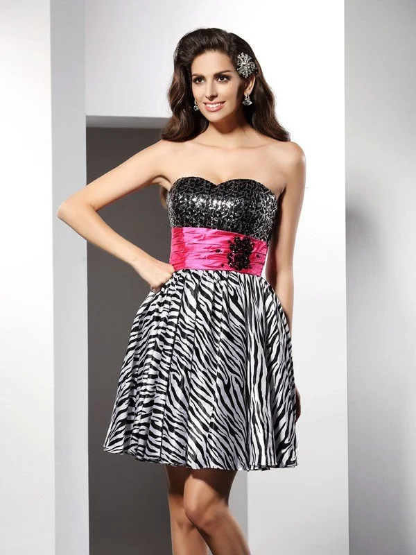 Sleeveless Dress HomecomingA-Line/Princess Sweetheart Sleeveless Short Chiffon Cocktail Dresses